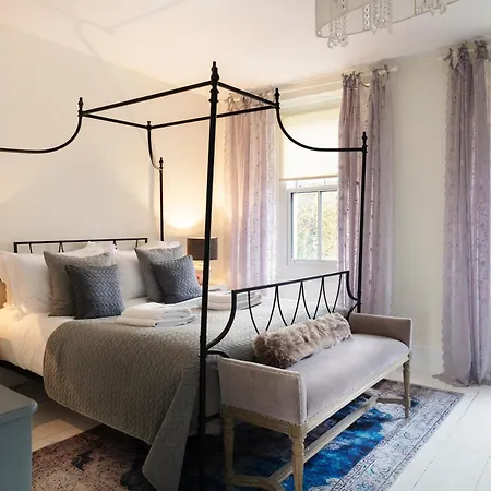 Shelbourne Georgian Townhouse Дом отдыха *