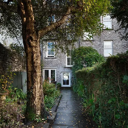 Shelbourne Georgian Townhouse Kenmare