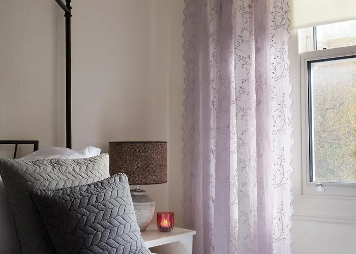 בית נופש Shelbourne Georgian Townhouse קנמארה